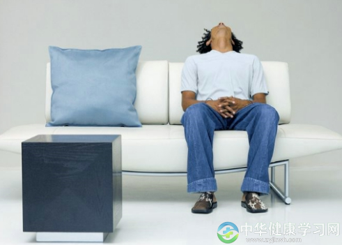 男性久坐伤身 更可能会让精子质量下降