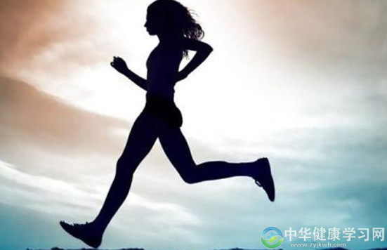 快走和跑步一样吗 6个快走和跑步好处 