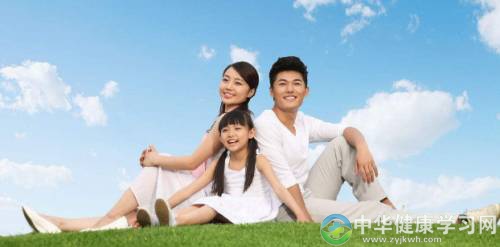 春季出游要慢脱衣，小心寒气还没有走远