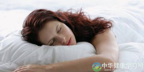 裸睡有利养生吗？裸睡提升男性功能是不是真的？