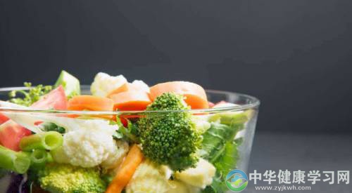 哪些情况下要让饮食口味清淡、适中？